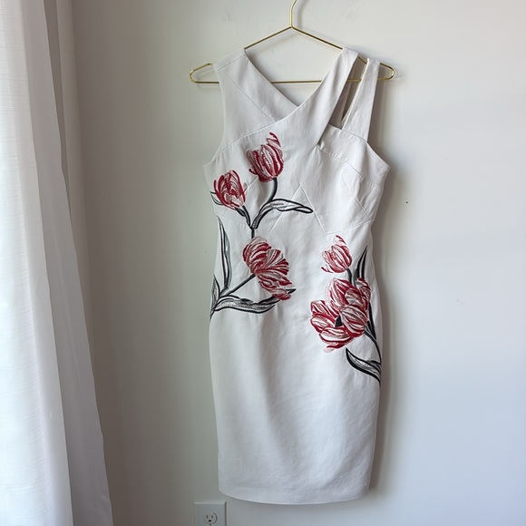 Karen Millen Embroidered Beaded Cocktail Dress Wedding Guest Date Night Size 8 - Picture 1 of 16